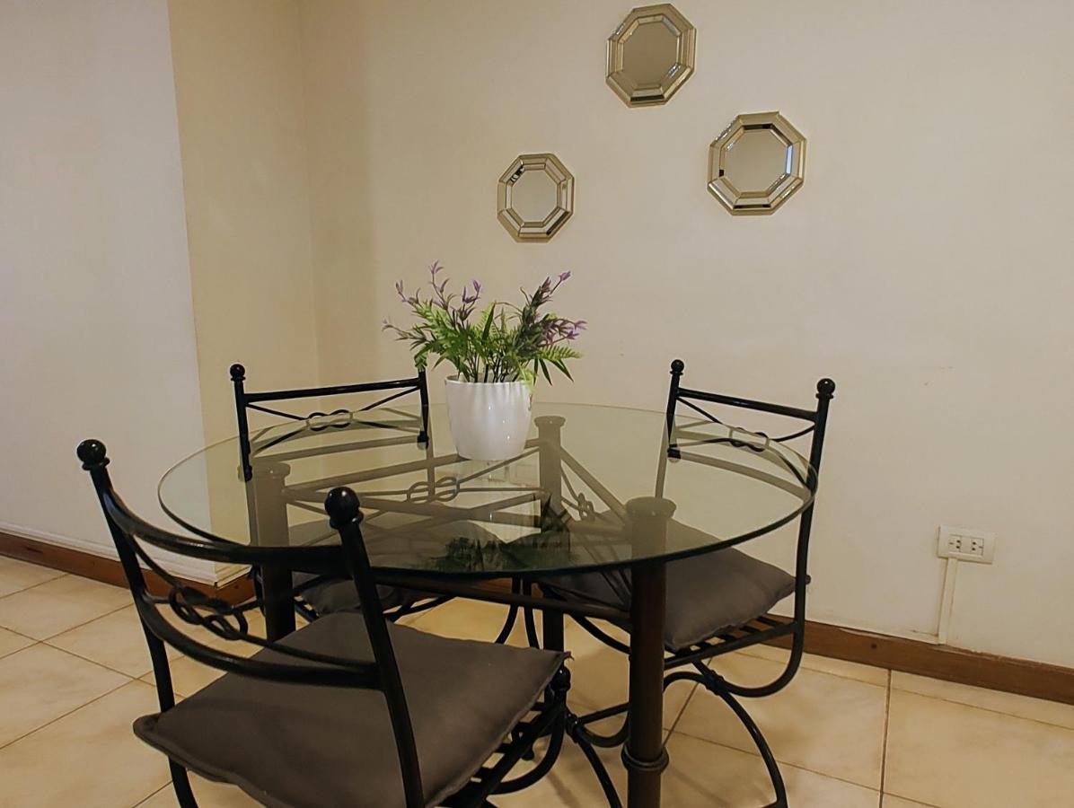 Mendoza Suites 2 Luaran gambar